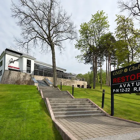 Отель Gmp Clubhotel Отепя