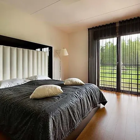 ホテル Gmp Clubhotel 4*